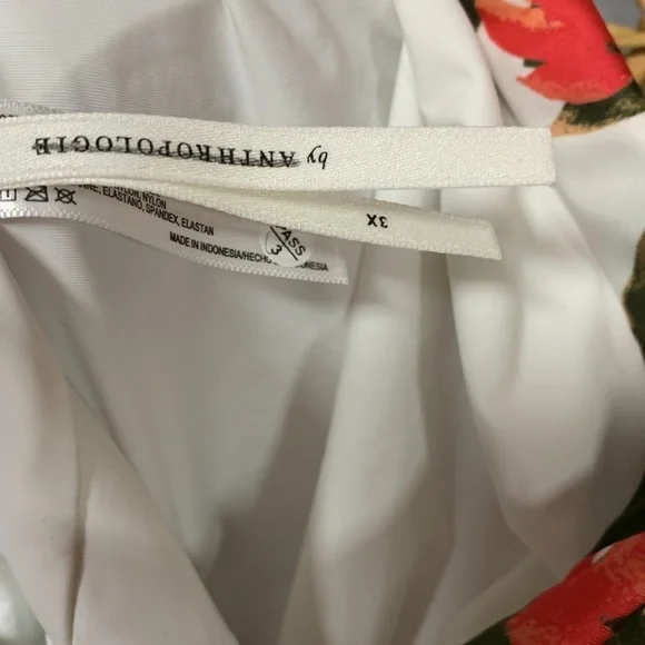 Anthropologie Plus Size Swimsuit 3 X floral new without tags - Picture 4 of 4